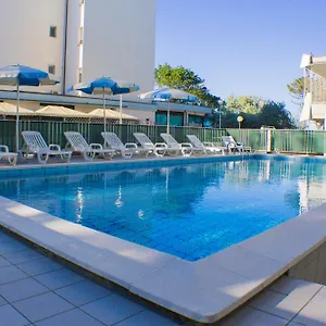 Brasilia 3*, Lido di Classe Italien